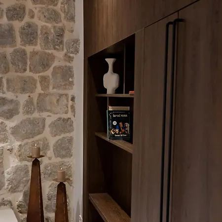 Heritage House Stone Orchard Вилла Орашац